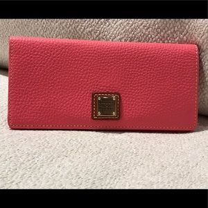 Dooney & Bourke Pebble Grain Slim Wallet — Pink